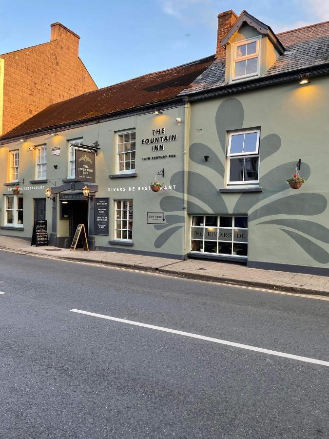 The Fountain Inn & Riverside Restaurant Okehampton Esterno foto